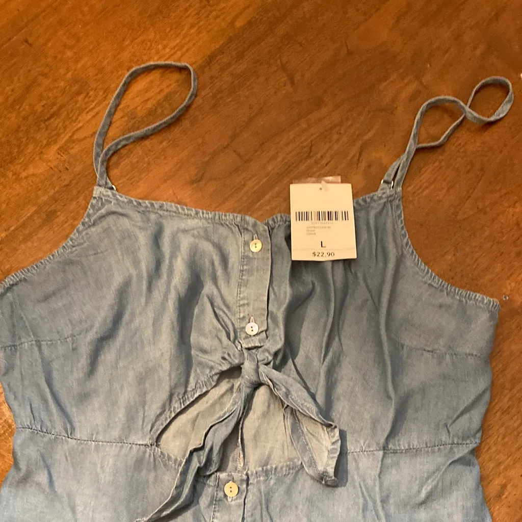 Light forever 21 NWT Blue Denim Romper size L - Image 2