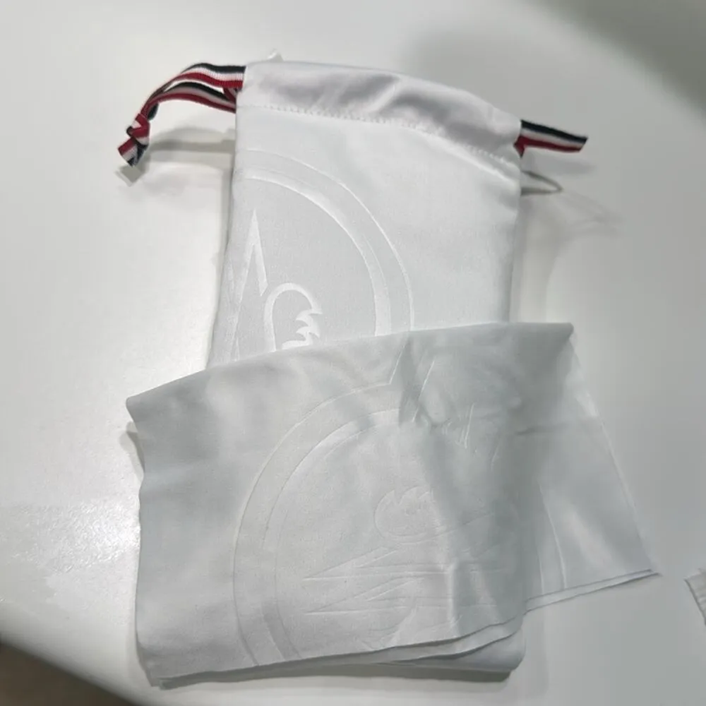 Moncler 50MM Square Sunglasses Black - Image 5