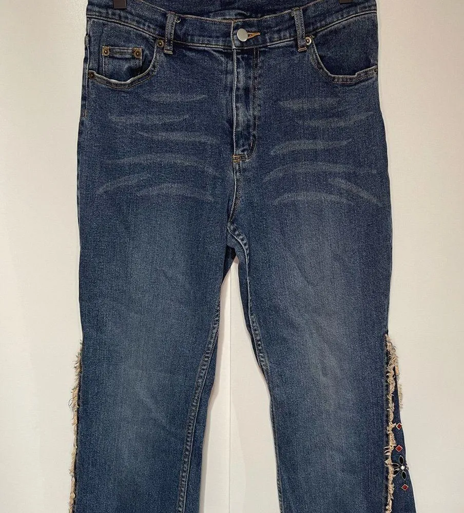 Vintage Flare Bellbottom Wedgie Back Size 8 Beaded Flare Blue - Image 13