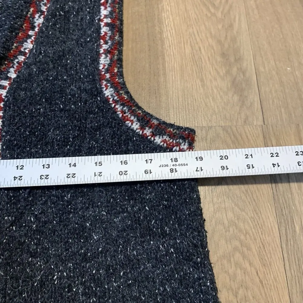 Vintage St. John's Bay Sweater Vest Petite Large wool blend grandma core - Image 3