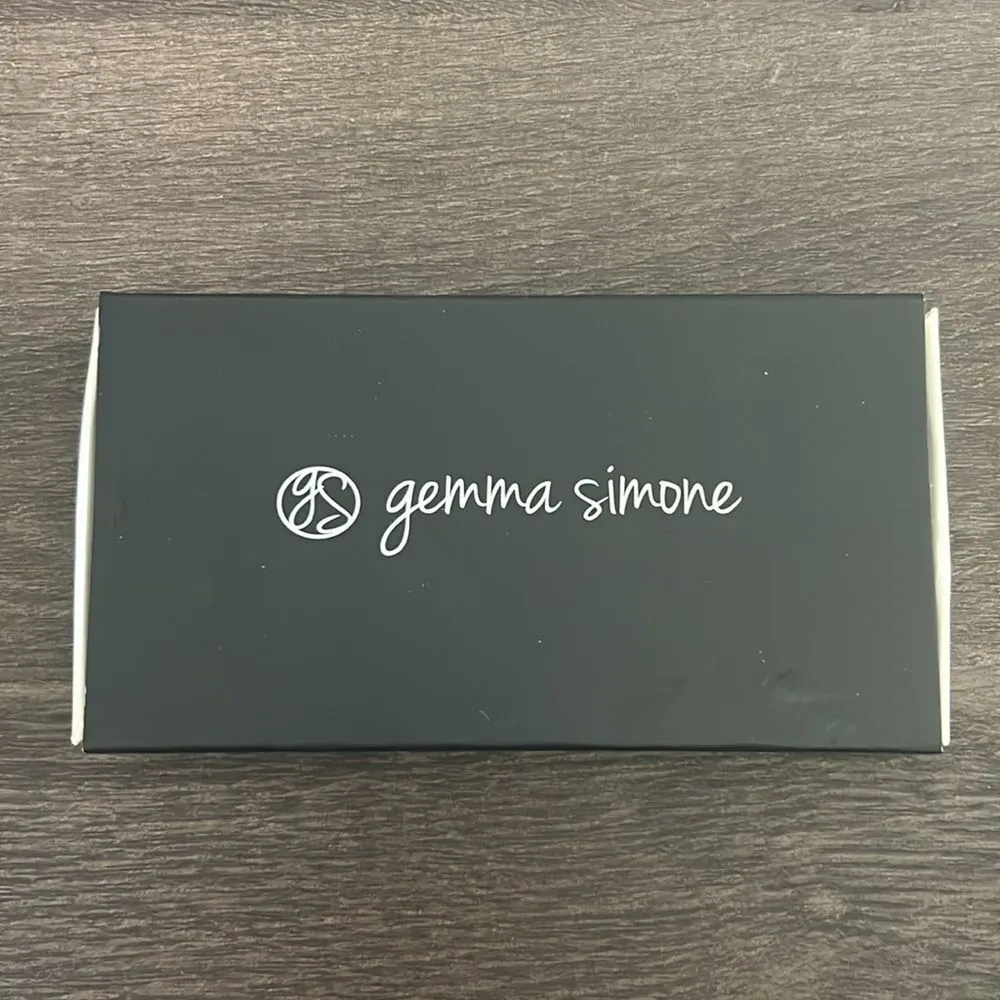 Gemma Simone - Image 4