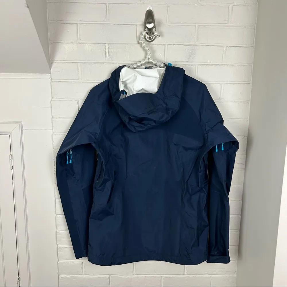 Patagonia Women’s Blue Torentshell Stretch Rain Jacket Size S - Image 16