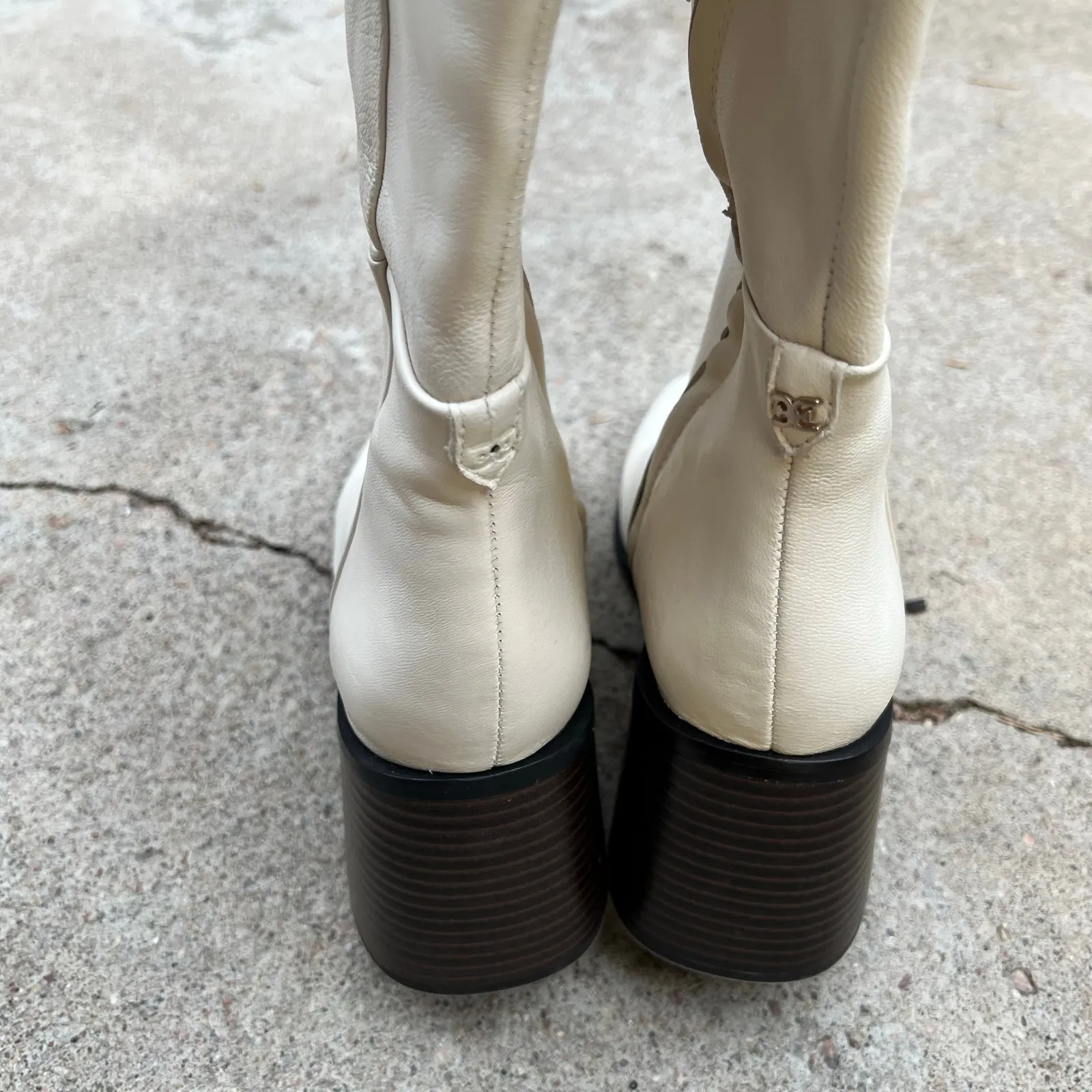 Sam Edelman Wade Ivory Leather Square Toe Chunky Stacked Heel Boots Size 9 - Image 6