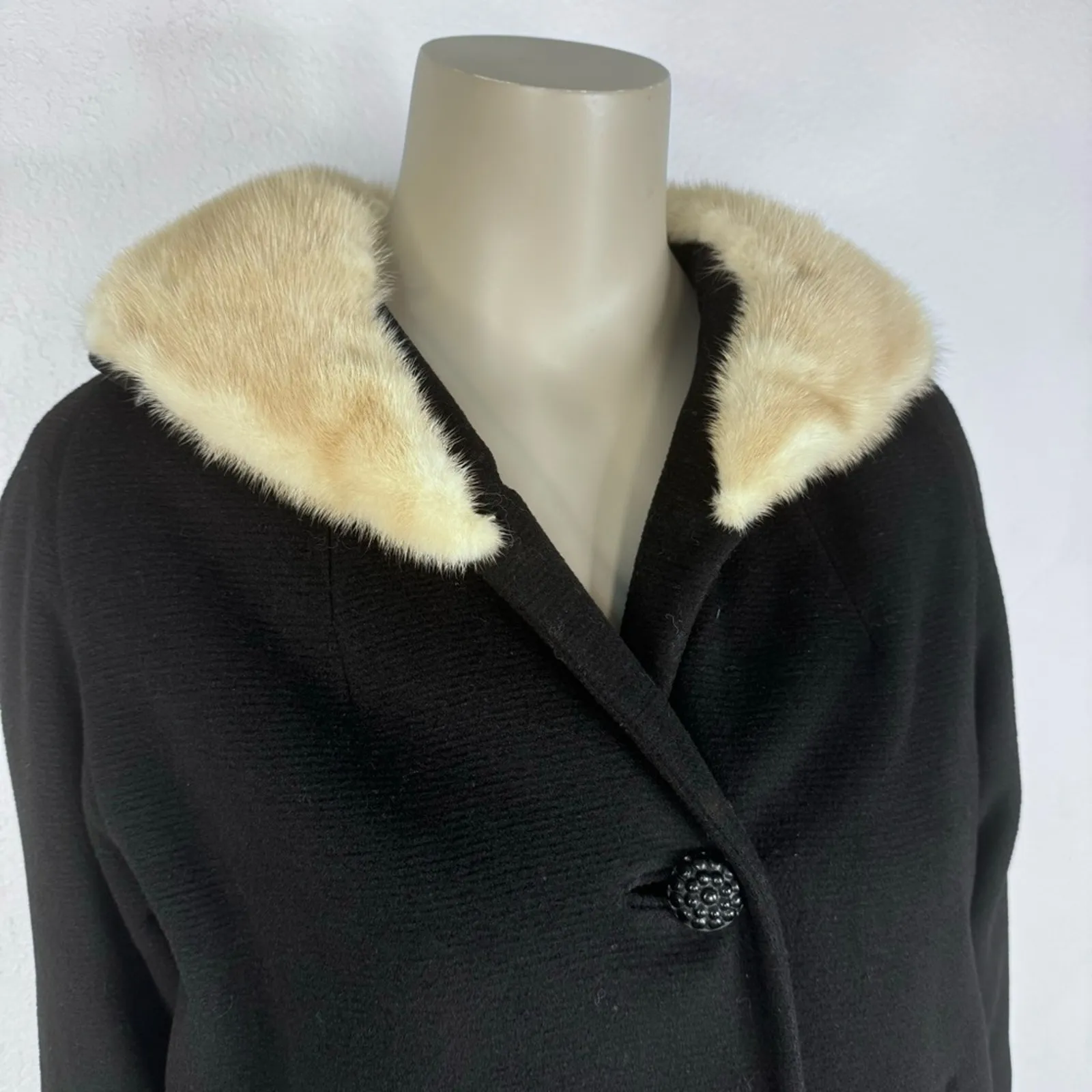 Vintage 50s 60s Wool Swing Coat Fur Collar Black Old Hollywood Glam Medium - Image 4