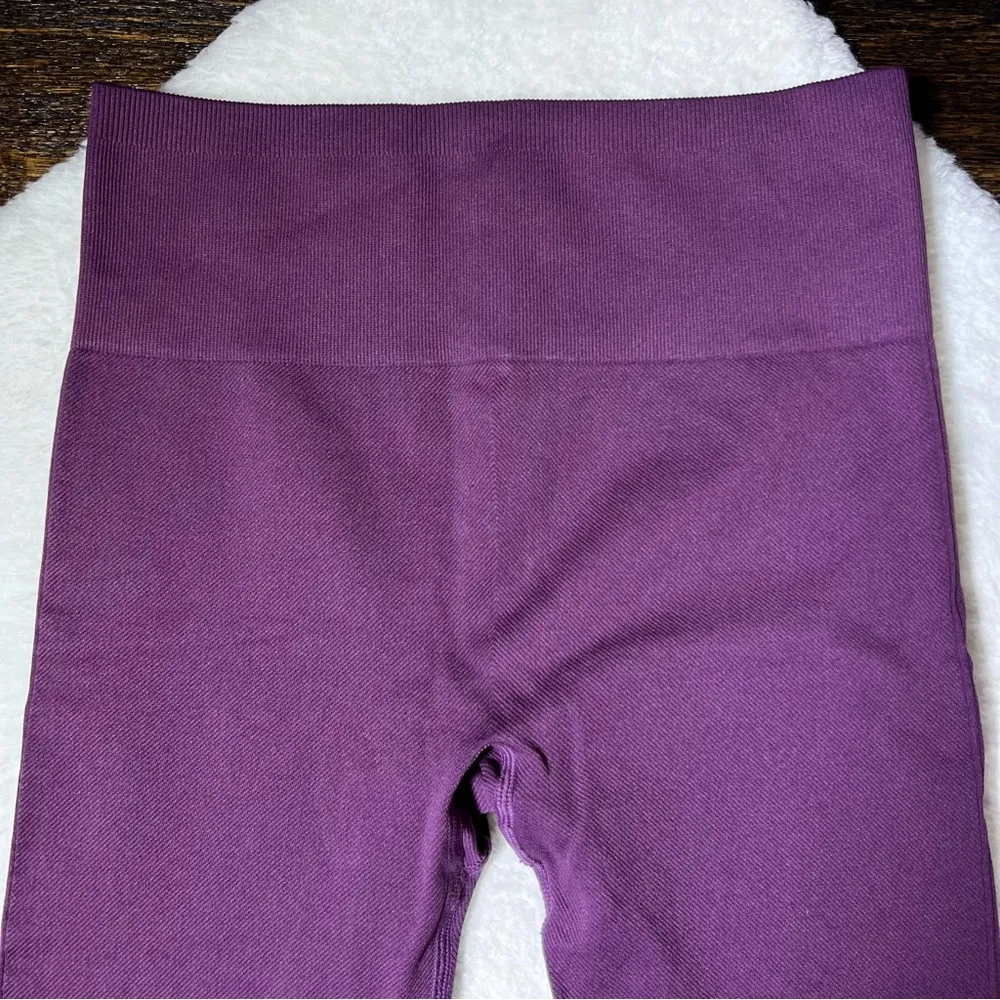 GAIAM Purple Cropped High Rise Leggings - Image 3