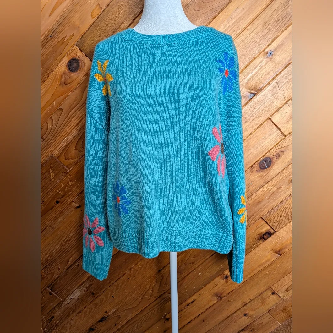 Rails Turquoise Sweater with Multicolor Floral Design Size Medium - Image 3