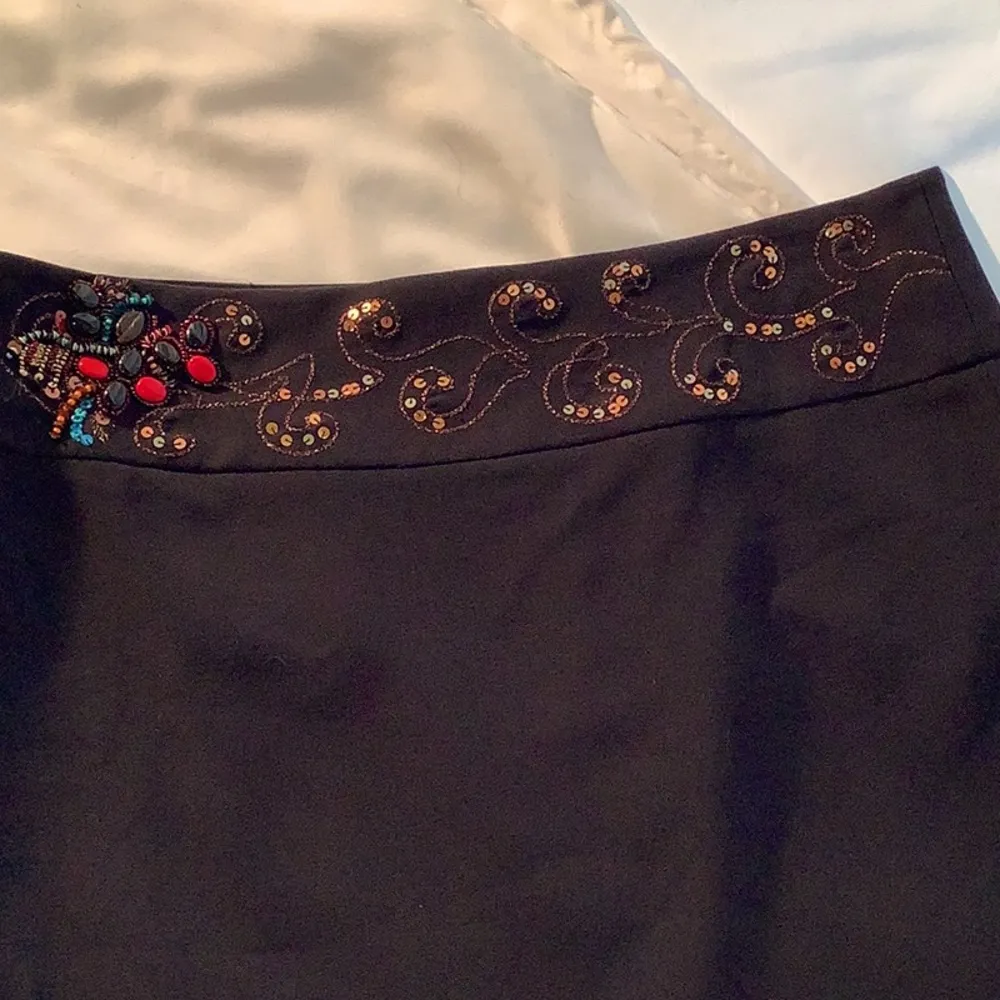 ’ Women’s Hand Beaded Black Skirt  NEW NO TAGS - Image 10