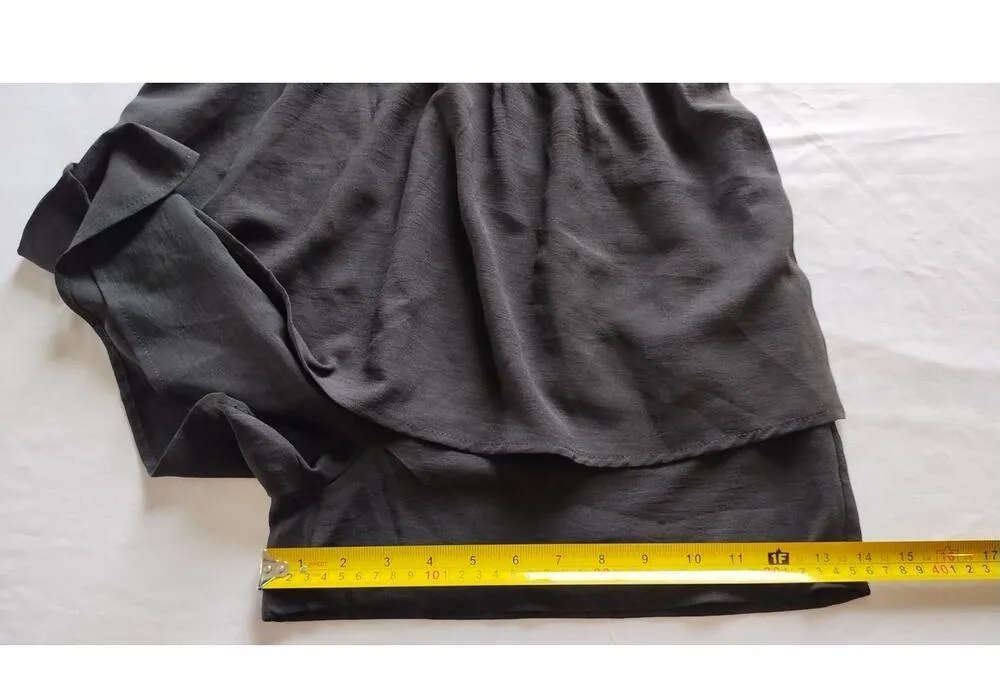 Short Sleeves Tiered Open Back Jumpsuit shorts Black romper size Large - Image 13