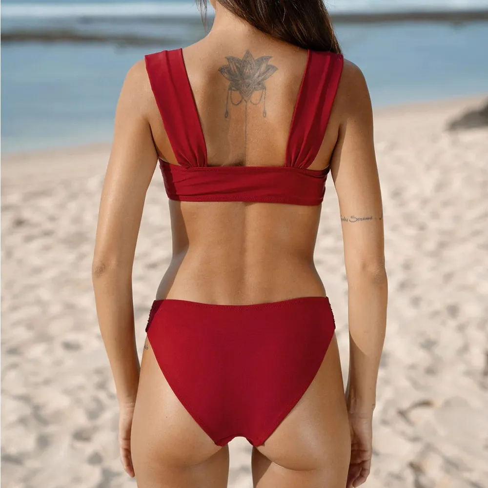 Berlook Red Ruched V Neck Bikini Set Size XL - Image 5