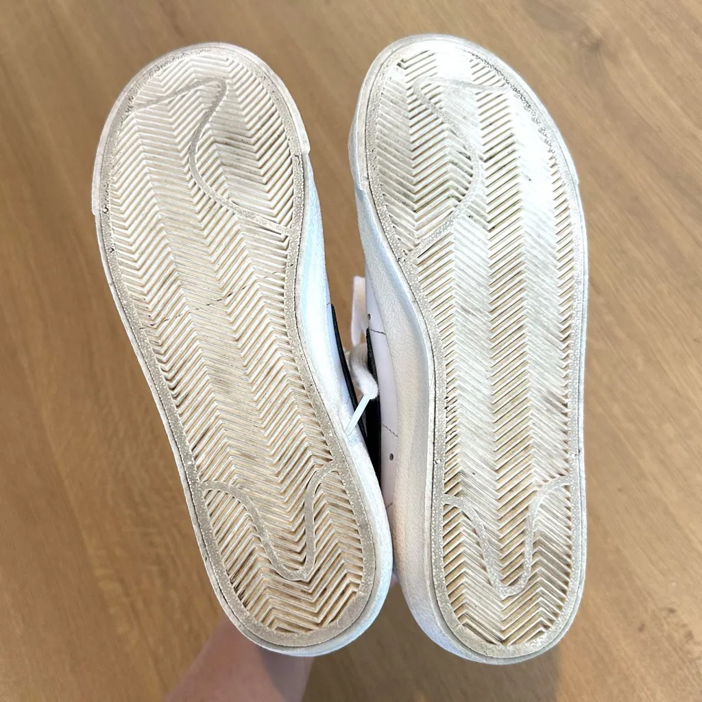 Nike Blazer Mid '77 Shoes Women's Size 7.5 White Black Leather High Top Sneakers - Image 4