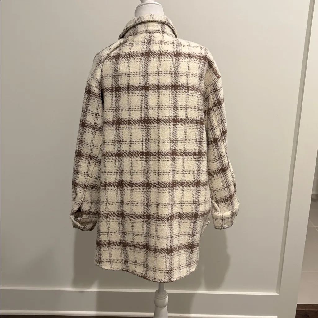 New With Tags Polagram Neutral Plaid Shacket Sz M - Image 5