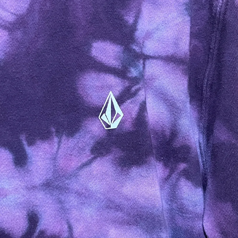 Volcom Tie Dye Hoodie Purple Pullover Large - Image 2