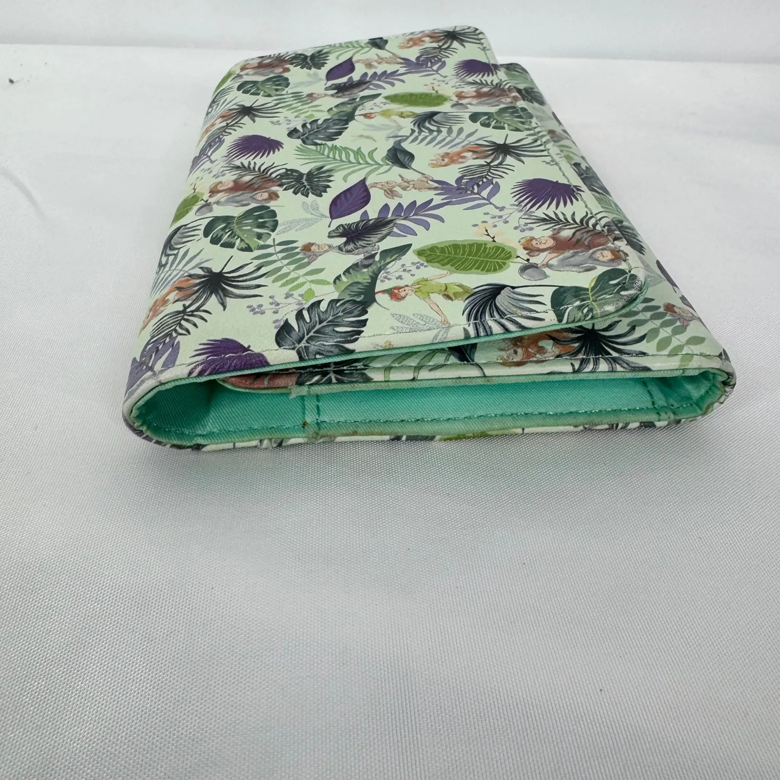 Loungefly Disney Peter Pan Leaves Mini Flap Wallet - Image 6