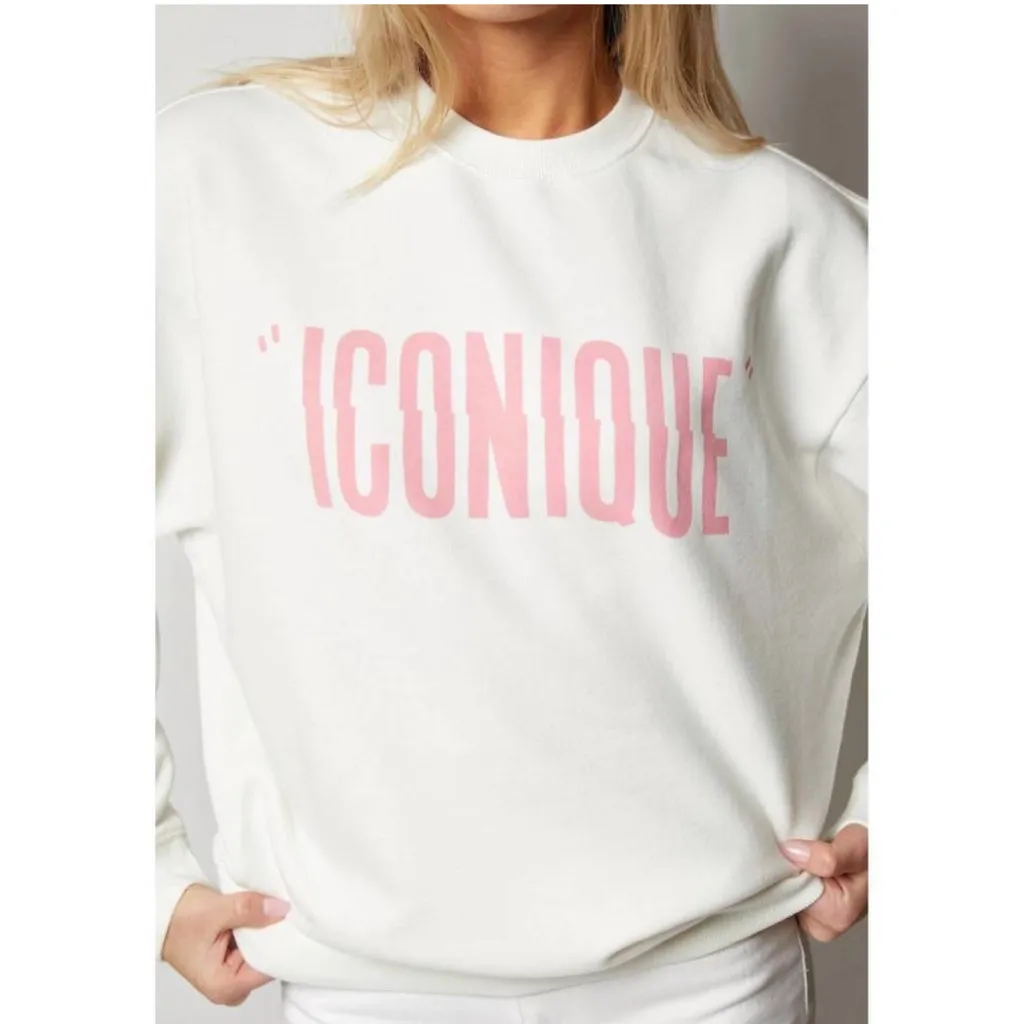 NEW CLARE V. iconique long sleeve sweatshirt in white with peony letters small - Image 3