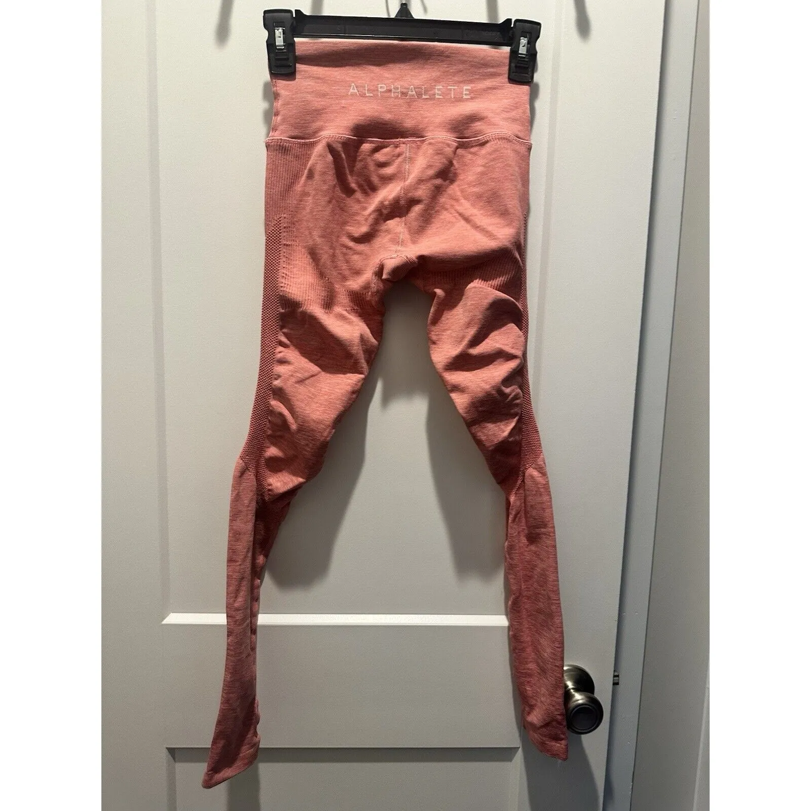 Alphalete Aero Leggings Womens S Pink Rose Sporty Athletic Outdoor Workout - Image 3