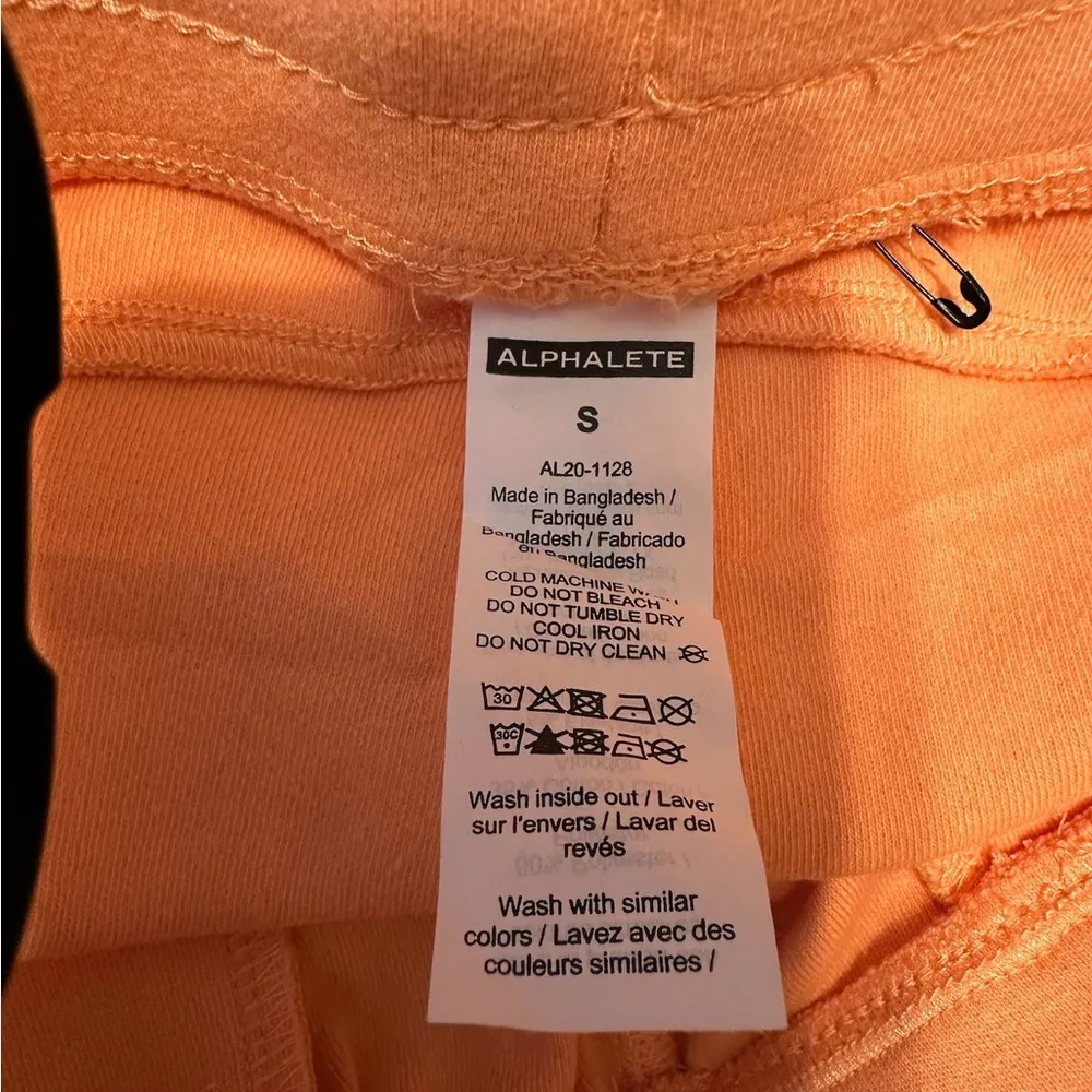 NWOT Alphalete Essential Joggers in Orange Frost Size Small Womens Workout Pants - Image 10