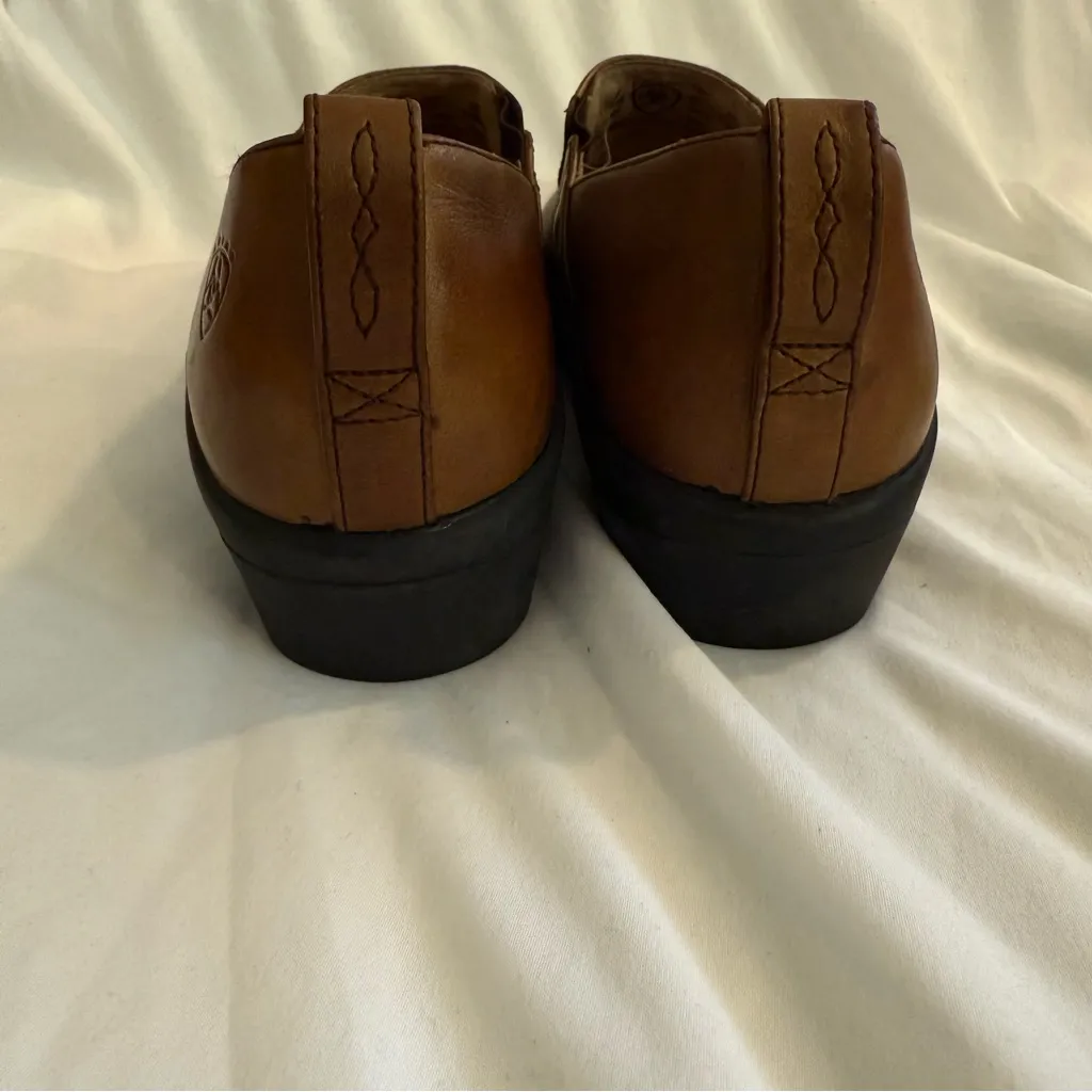 EUC Ariat Paddock Leather Slip-On Sport Clogs - Image 6