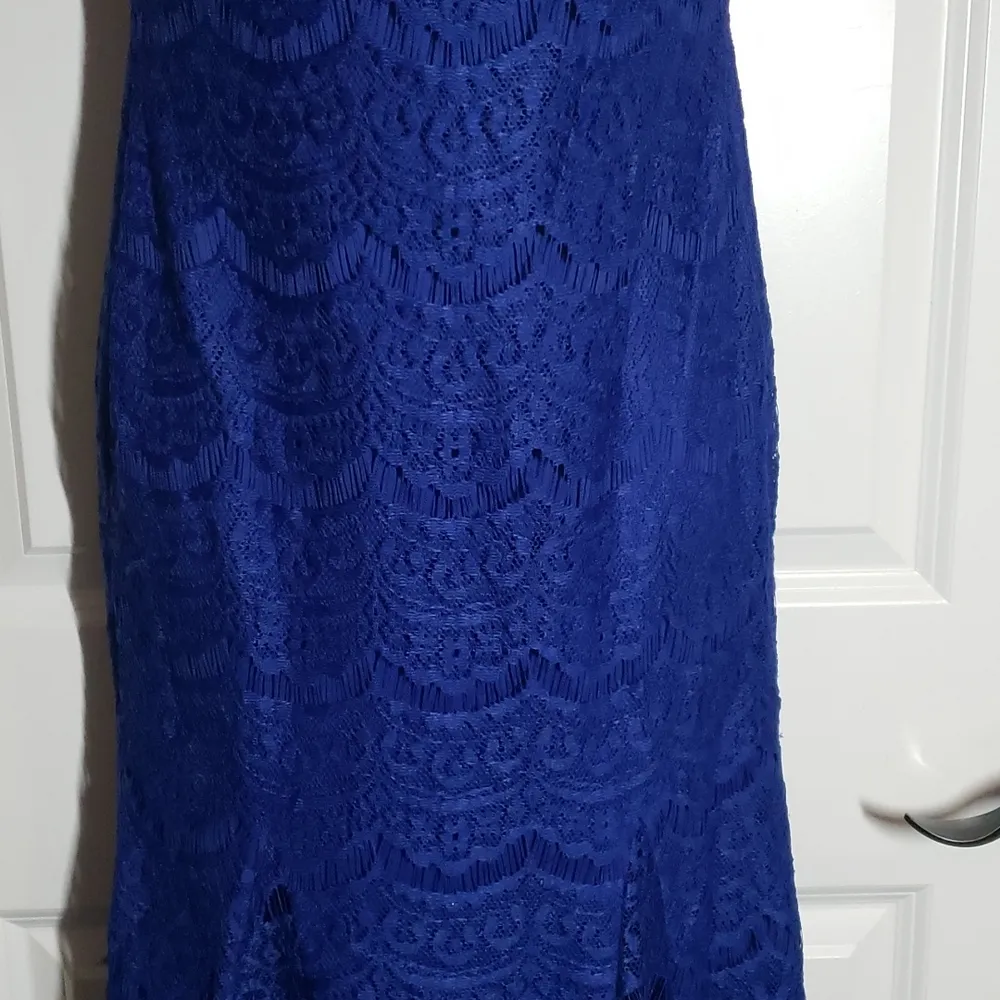 Royal Blue Lace Gown Size 4P - Image 7