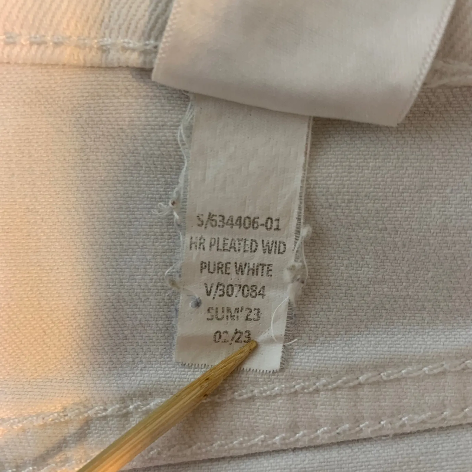 Banana Republic Wide Leg Crop Pants White Pleated High Rise Size 6 28 (29x25.5) - Image 6