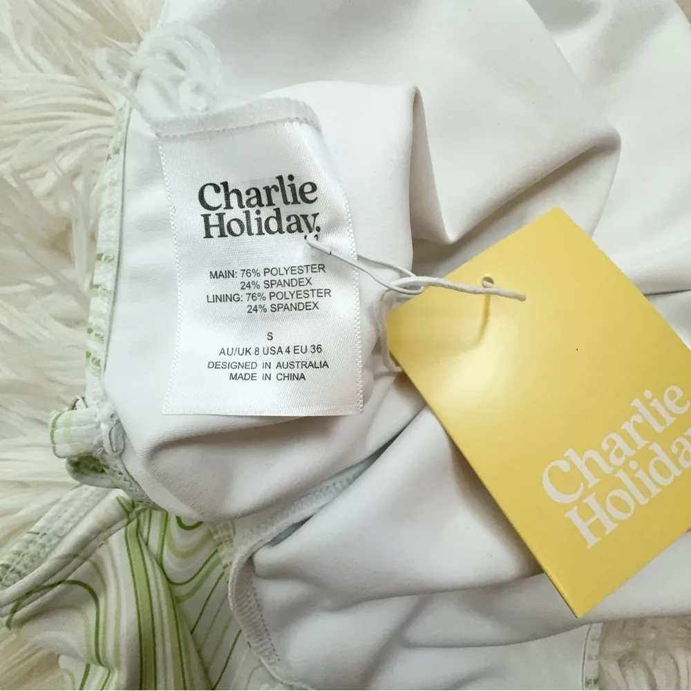 Charlie Holiday Pricilla One Piece Abstract Wave Swimsuit Swimwear Size Small - Image 6