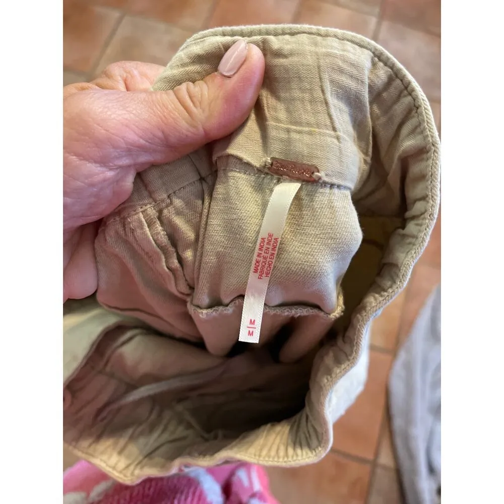 Free people wide leg, elastic waist brushed, cotton, cuffed cropped pants M - Image 6