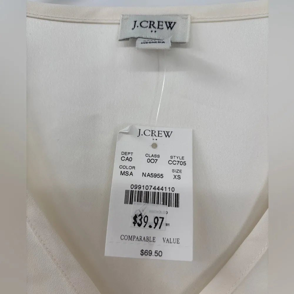 J.Crew Sleeveless V - Image 4