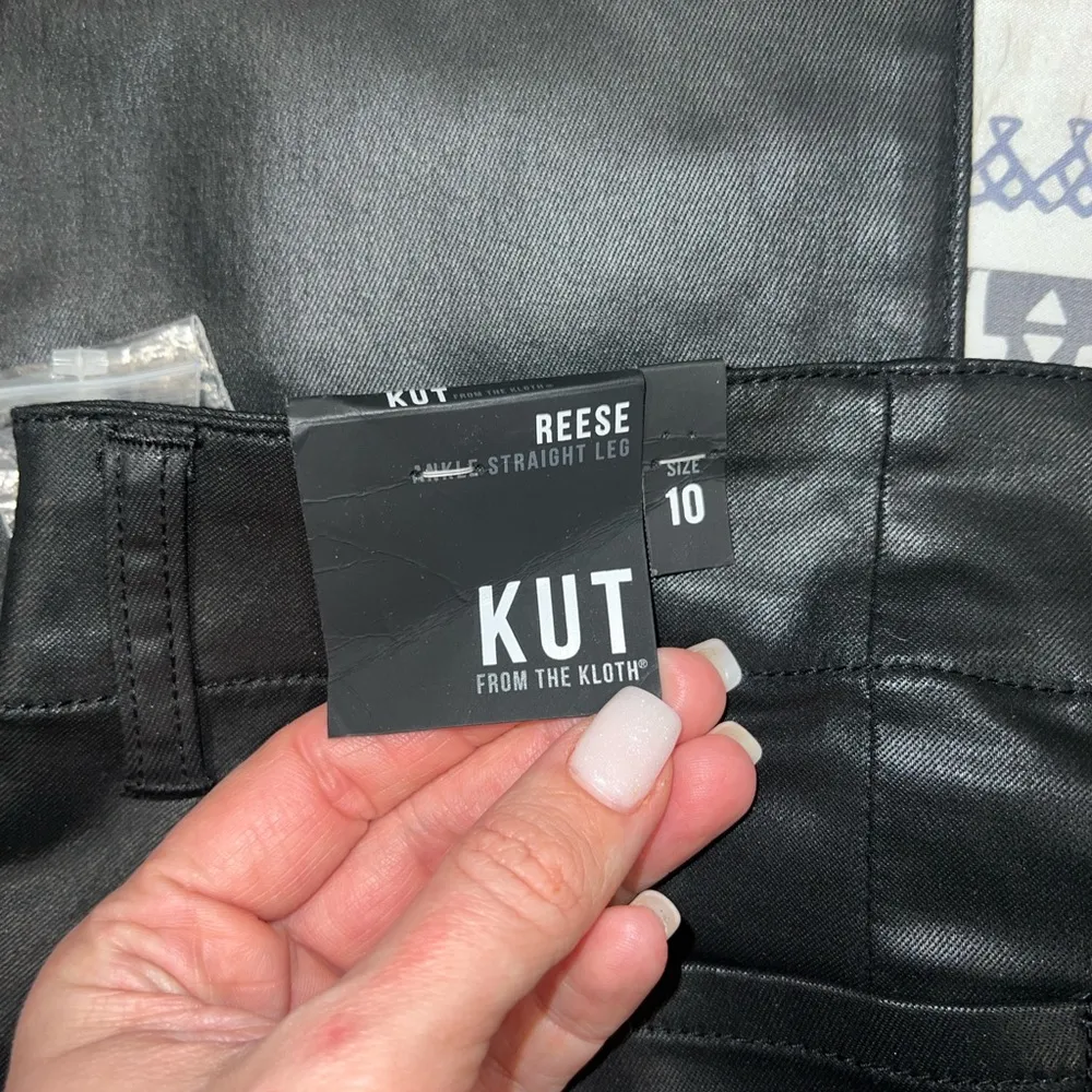 NWT Kut From the Kloth Black Faux Leather Pants Reese Ankle Straight Leg Size 10 - Image 6