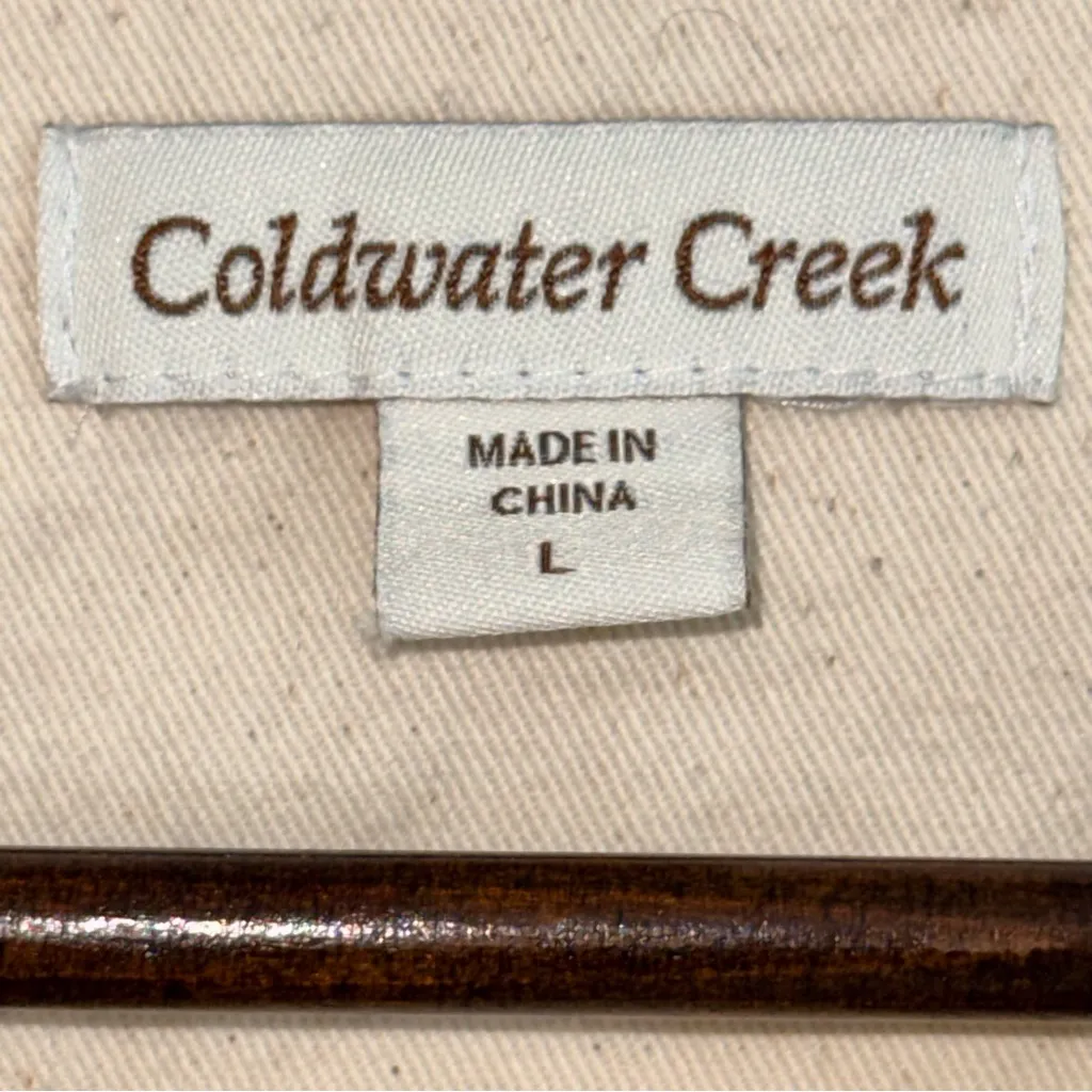 Coldwater Creek Women's Frayed Trim Beige Cotton Denim Jean Jacket size Large - Image 4