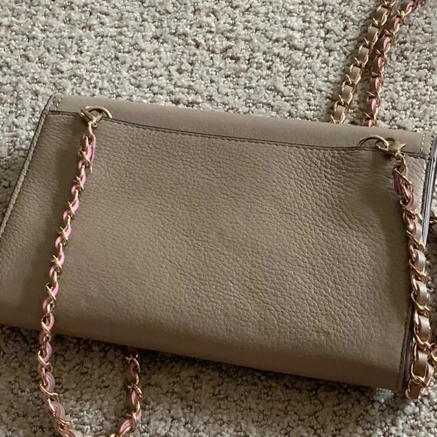 Vince Camuto crossbody purse - Image 8