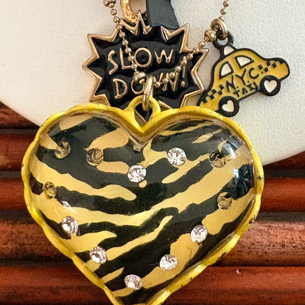 Betsey Johnson Yellow and Black Zebra Heart Pendant Necklace 16”-19” - Image 3