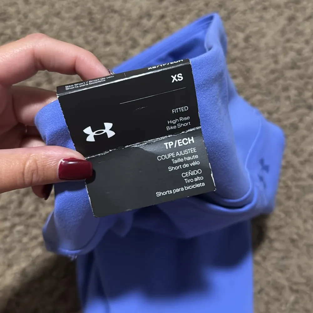 UA bike shorts - Image 4