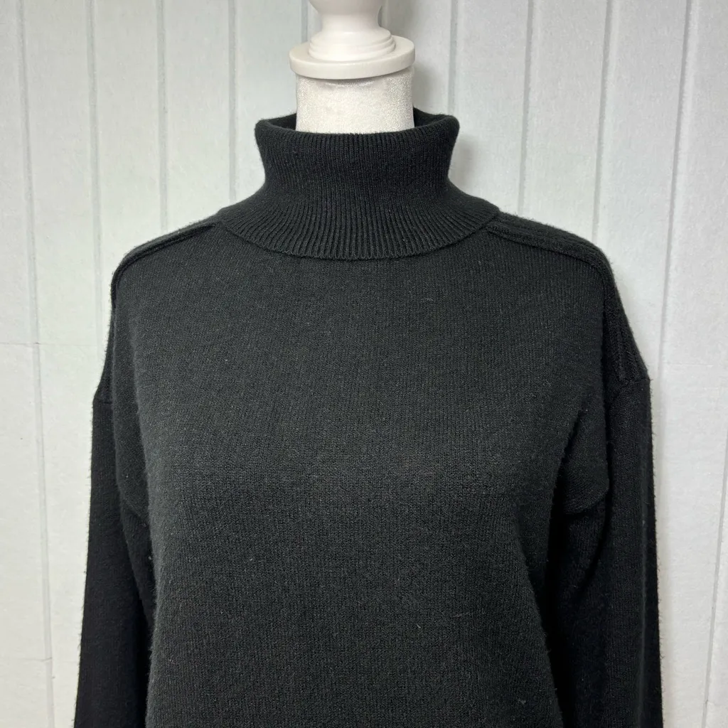 Everlane Classic Black Turtleneck Sweater Size XS - Image 2