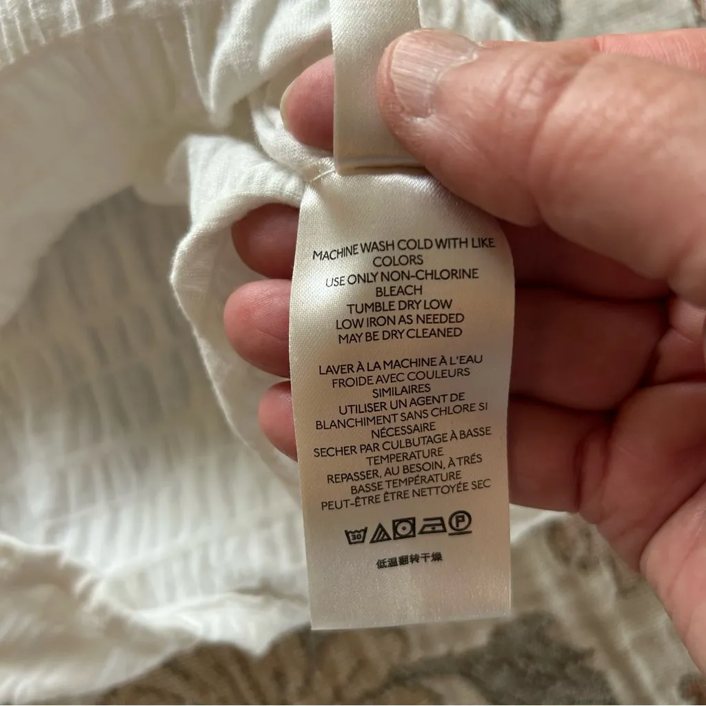 Free People We the Free Sugar Cube Smocked Tee in Optic White. Size Medium. - Image 10