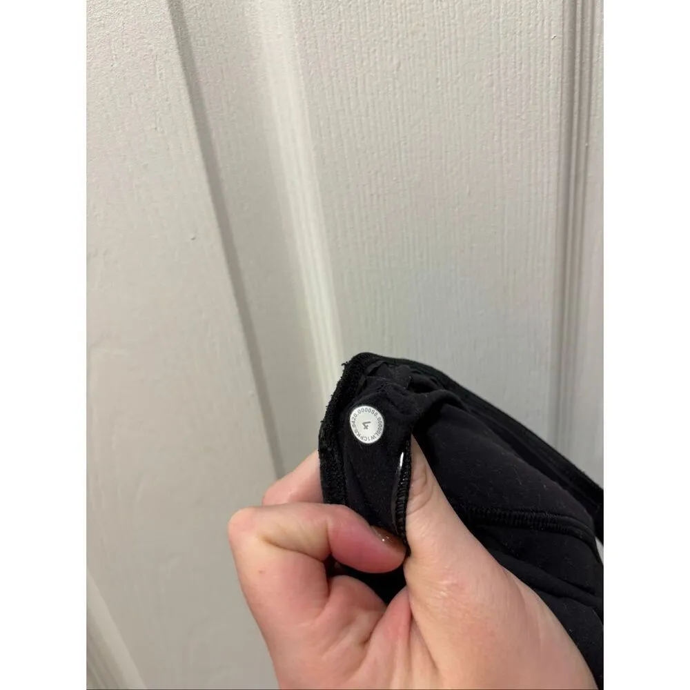 Lululemon Black Printed Cropped Align Tank Top Size 4 - Image 3