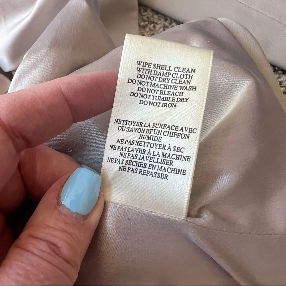 BlankNYC Faux Leather Blazer Jacket Size Medium Taupe Trendy Neutral Soft - Image 5