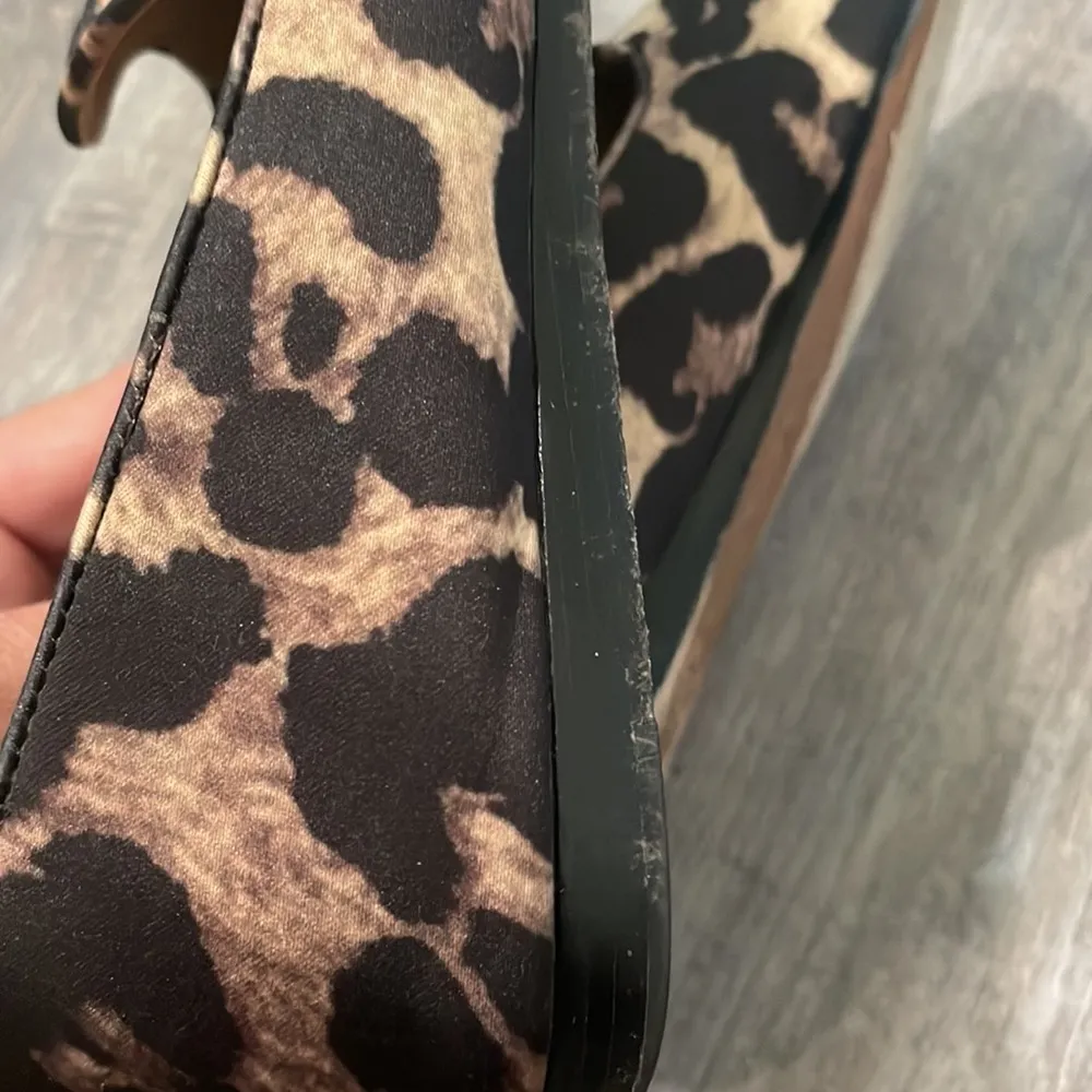 Veronica Beard Leopard Print loafers - Image 8