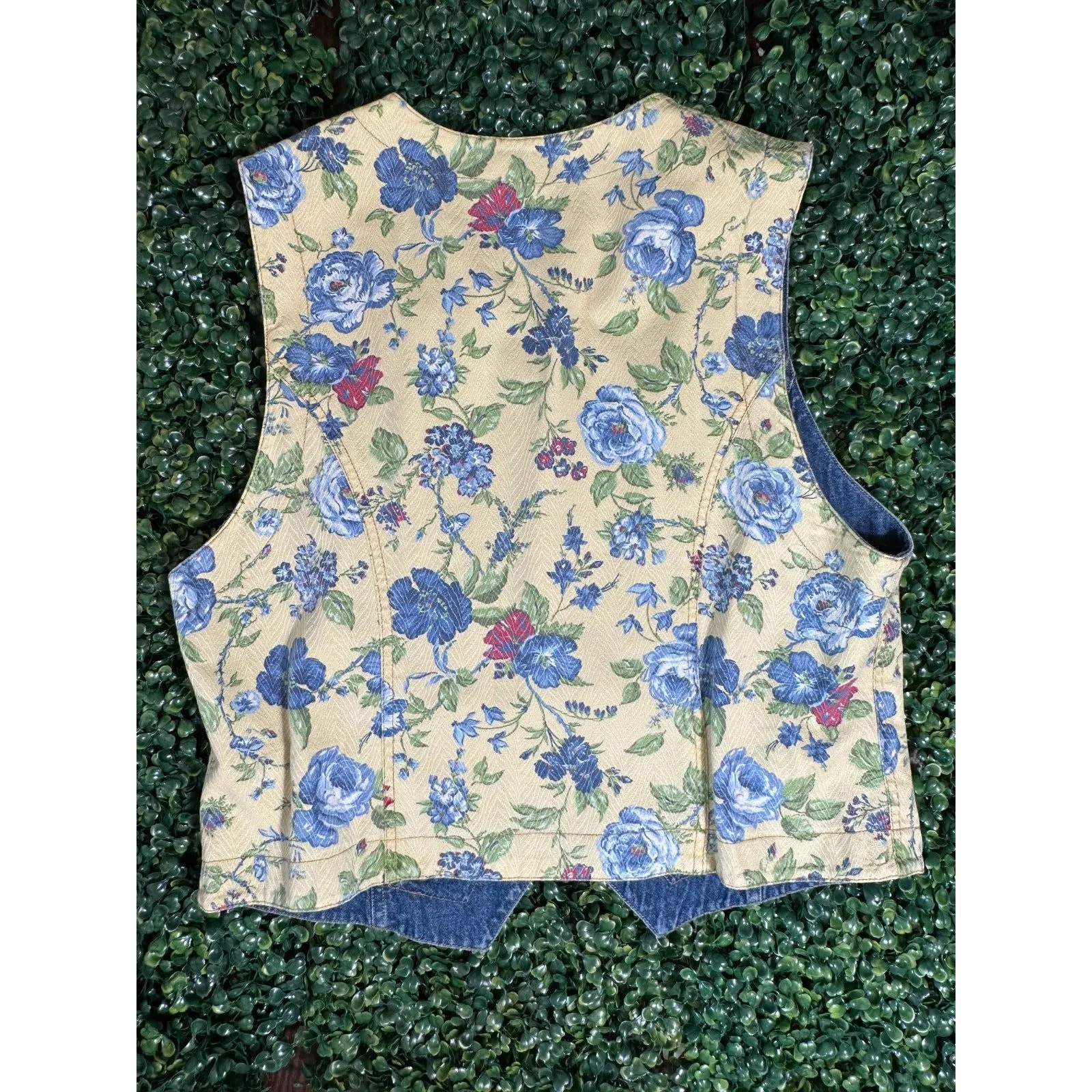 Vintage LizWear Bohemian Blue Yellow Floral Denim Reversible Vest - Image 2