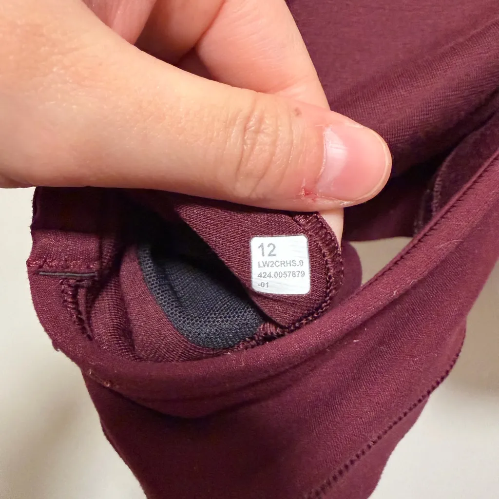 Lululemon Flow Y Bra Burgundy Size 12 - Image 4