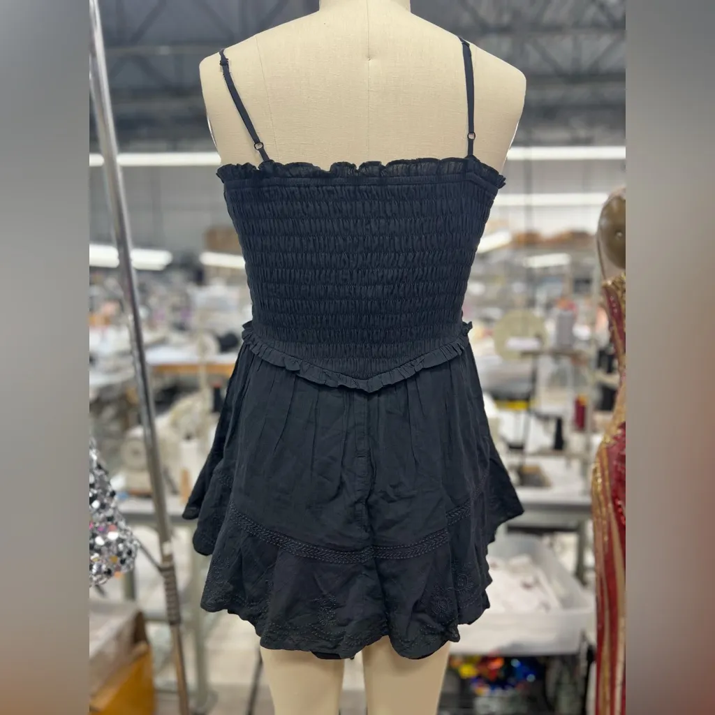 American Eagle  Bella Ruffle Romper M - Image 8