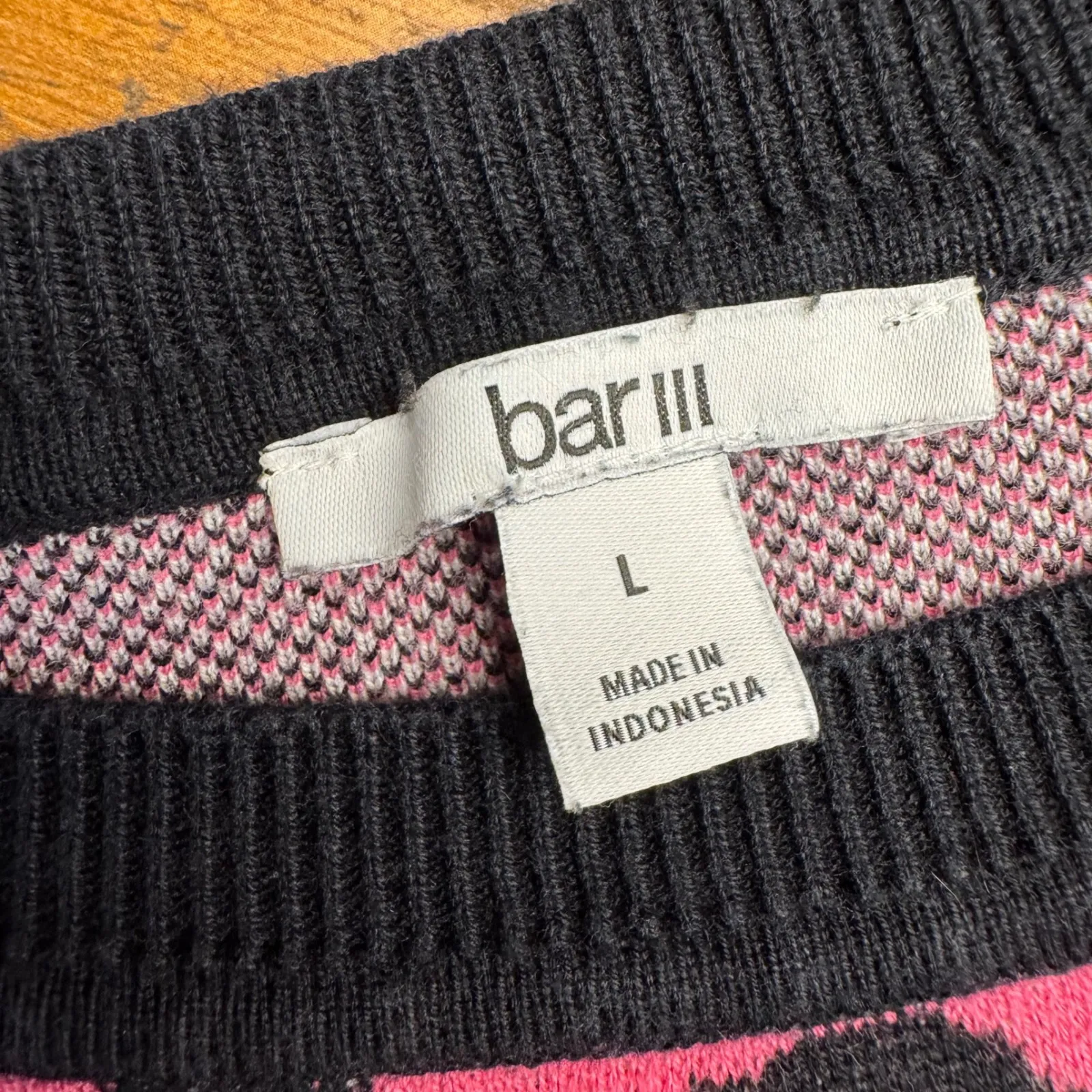 Bar III Women Black Pink Leopard Zebra Print Chevron Knit‎ Sweater Size L - Image 3