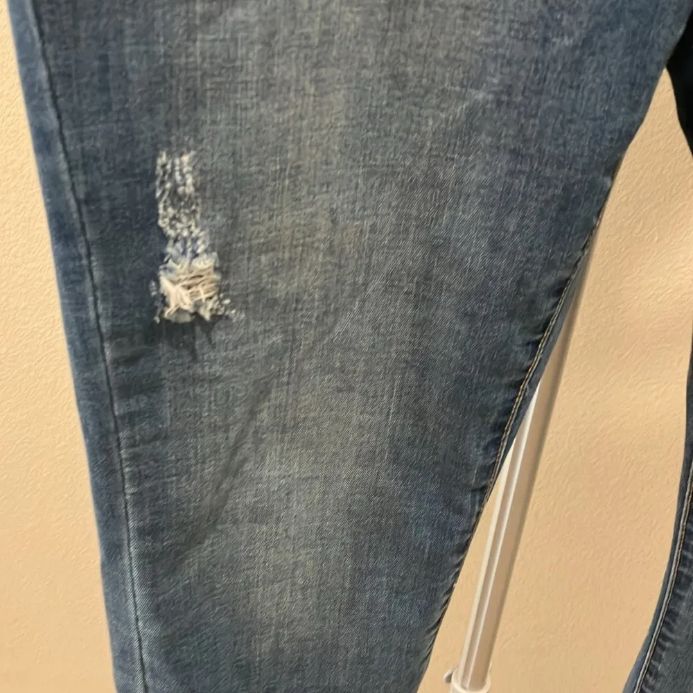 LC Lauren Conrad pull on distress straight leg jeans - Image 3