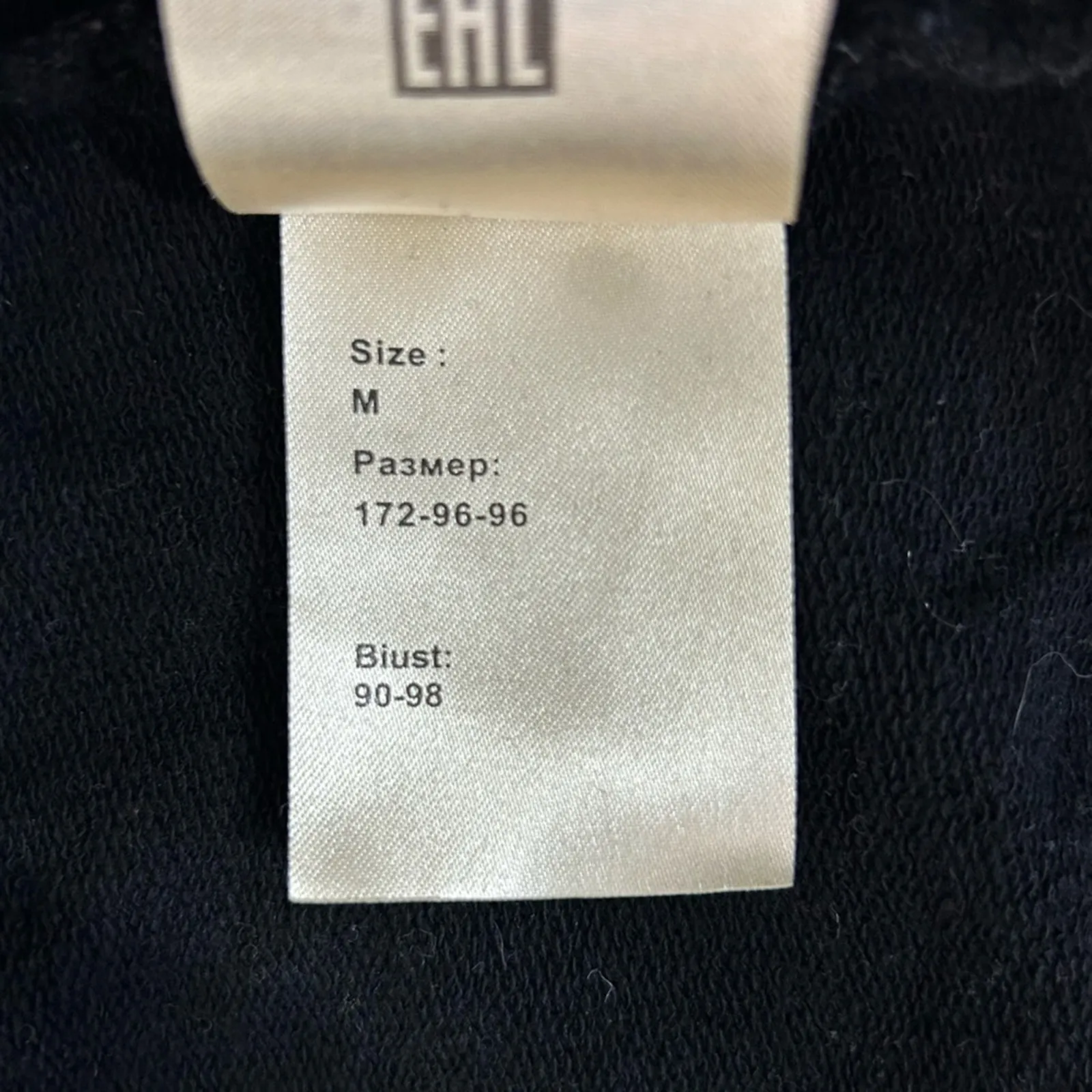 Wrangler Pride Cropped Hoodie Black Rainbow Logo Size M LGBTQ+ Inclusive - Image 11