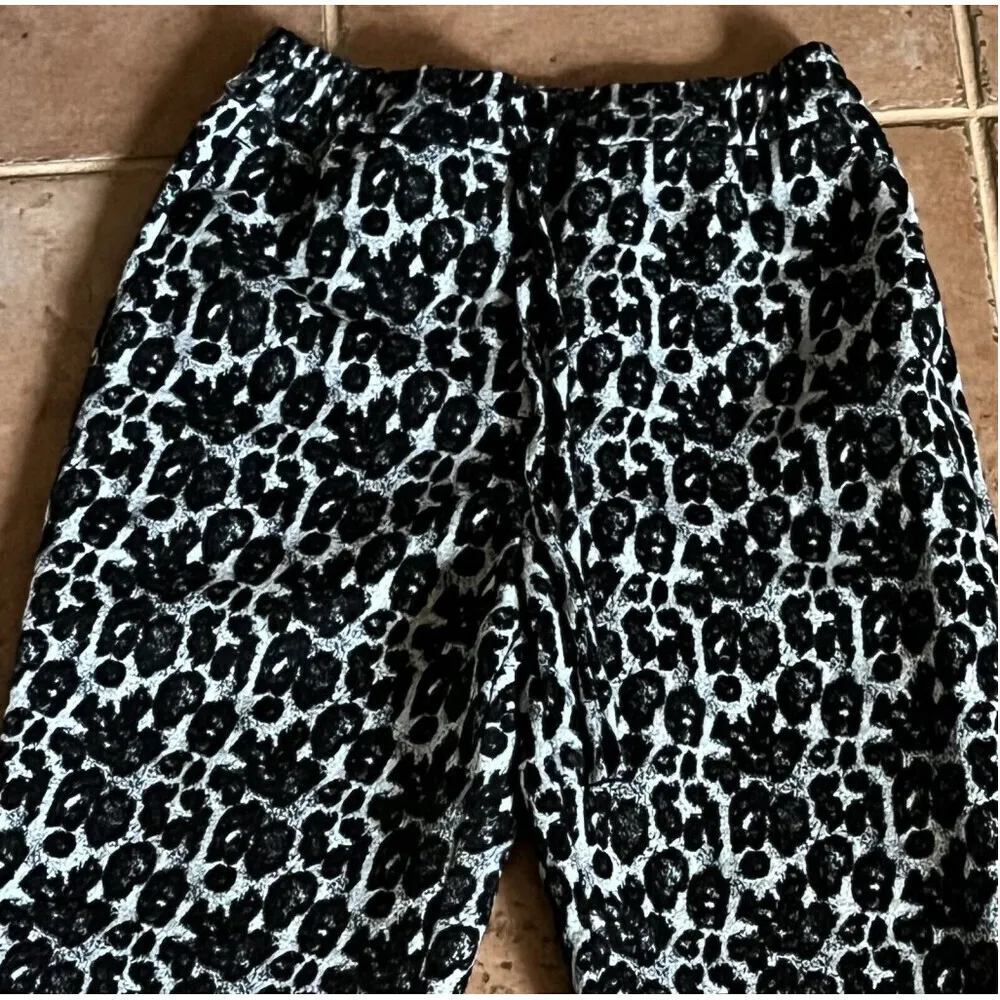 ZARA Women’s Black Gray Leopard Print High Waist Wide Leg Pants XS Cropped - Image 8