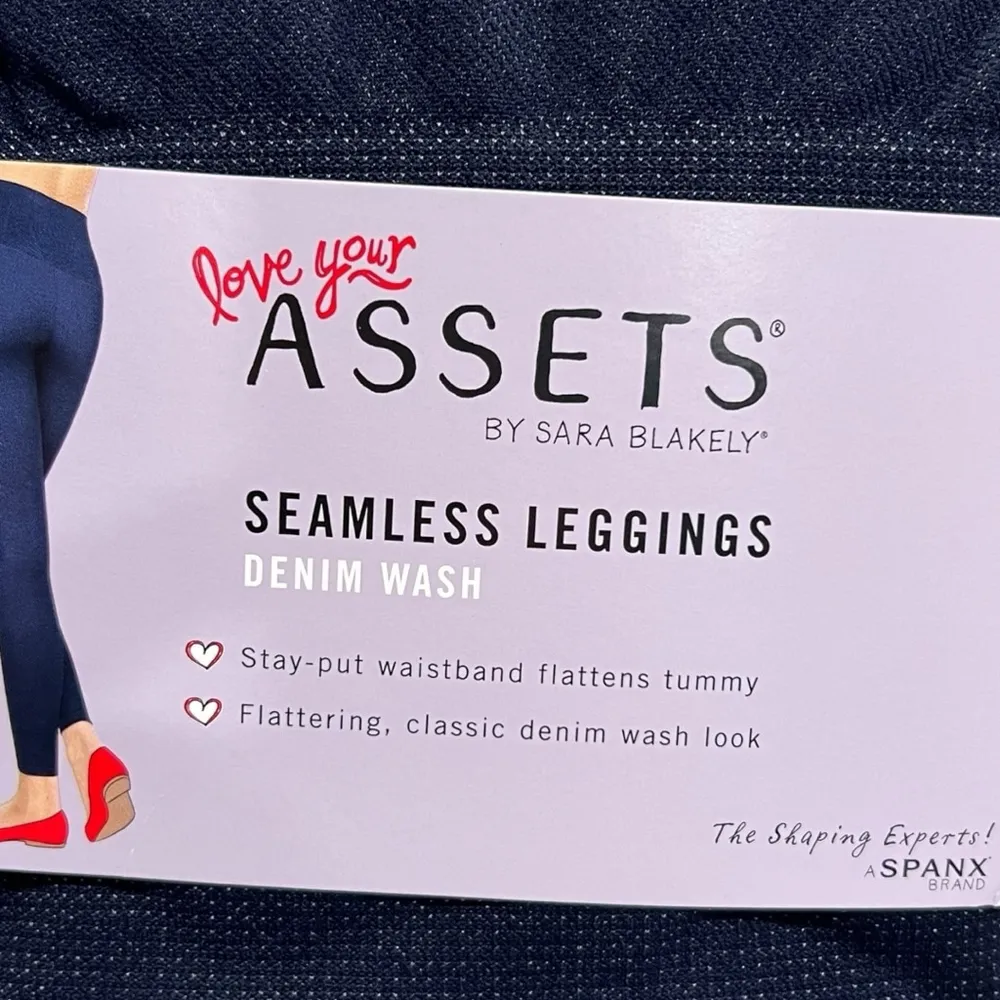 Women's Love Your Assets Leggings Size S Blue Denim Wash Seamless SPANX NWT New - Image 5