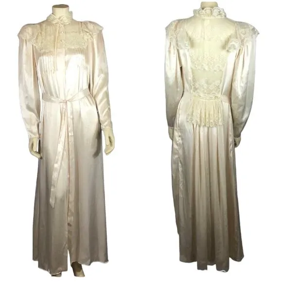 Vintage Victoria’s Secret gold label lace Victorian Edwardian robe size small - Image 2