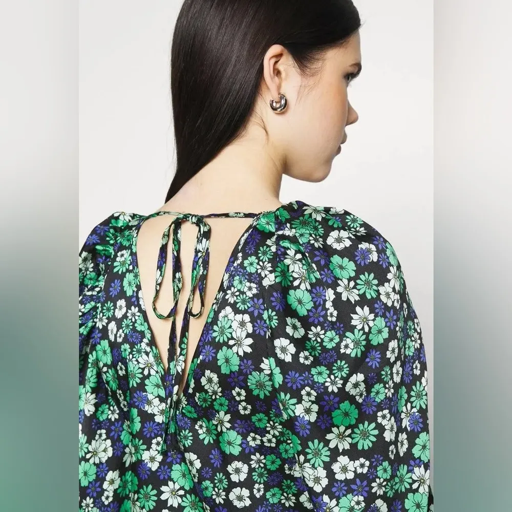 Topshop - Floral Puff Sleeve Blouse - Green and Blue size 2 - Image 5