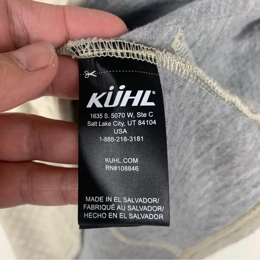 Kuhl size small cream quilted long sleeve pullover sweater outdoor cabin turtle - Image 9