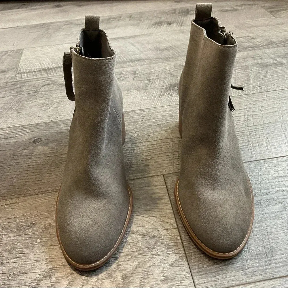 BP. Leather Suede Block Heel Ankle Boot Size 8‎ - Image 2