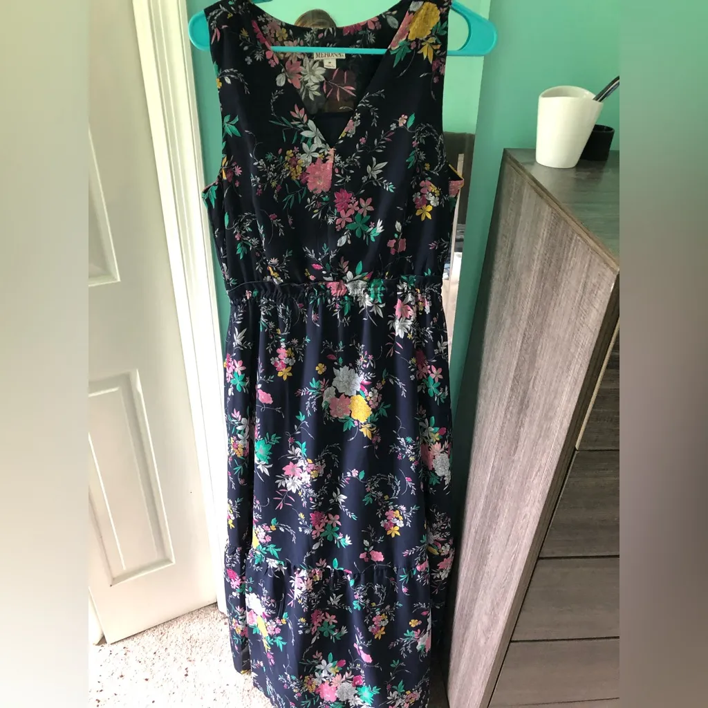 Merona Navy Floral Sleeveless Maxi Dress VNeck Tiered‎ Ruffle Boho Size M - Image 2