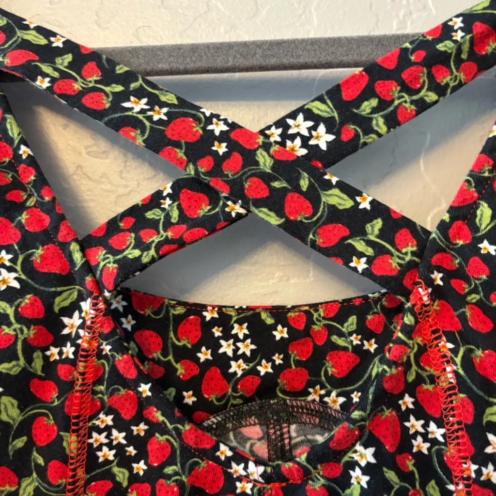 Free People Melanie strawberry print corset top with ruffle hem XS NEW with tag - Image 11